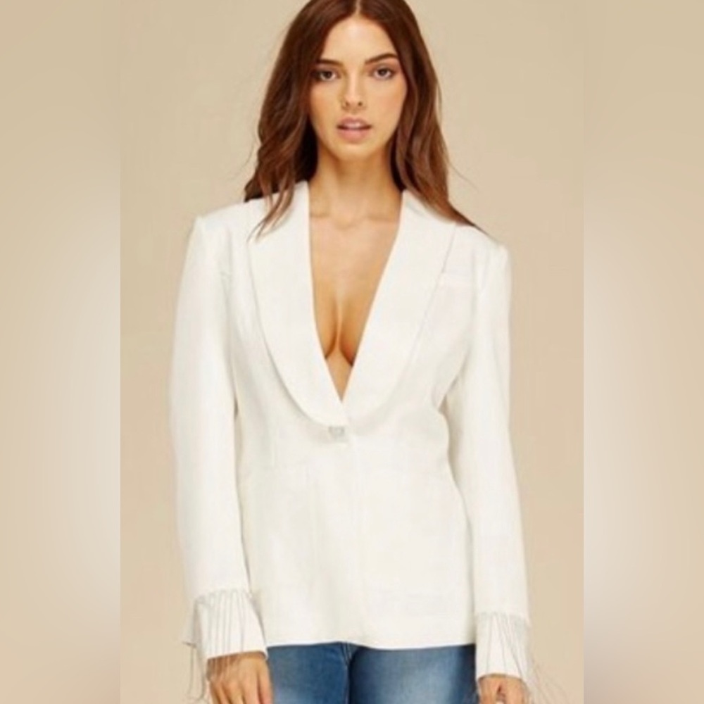 Athena Women’s open back silver chain white blazer jacket size small.